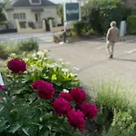 Hotell Kyriad En Champagne