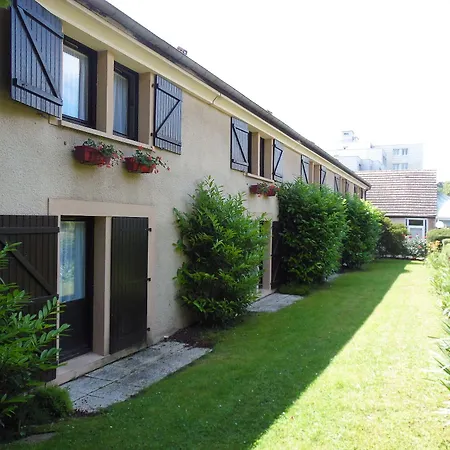 基里亚德艾贝纳酒店 埃佩尔奈