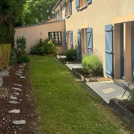 Kyriad En Champagne