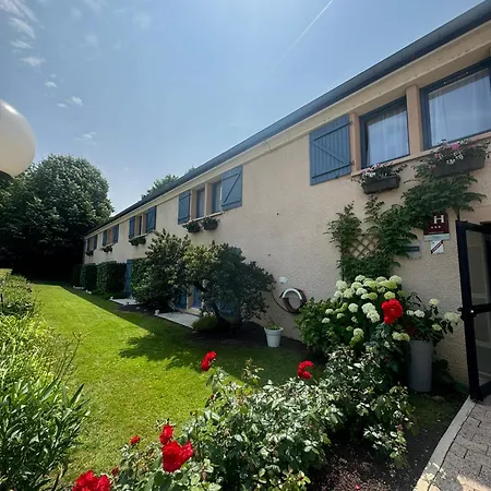 فندق Kyriad En Champagne إيبيرني