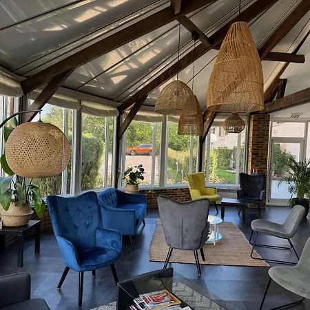 基里亚德艾贝纳酒店 酒店 埃佩尔奈