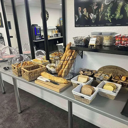 基里亚德艾贝纳酒店 酒店 埃佩尔奈