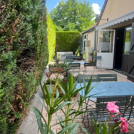 基里亚德艾贝纳酒店