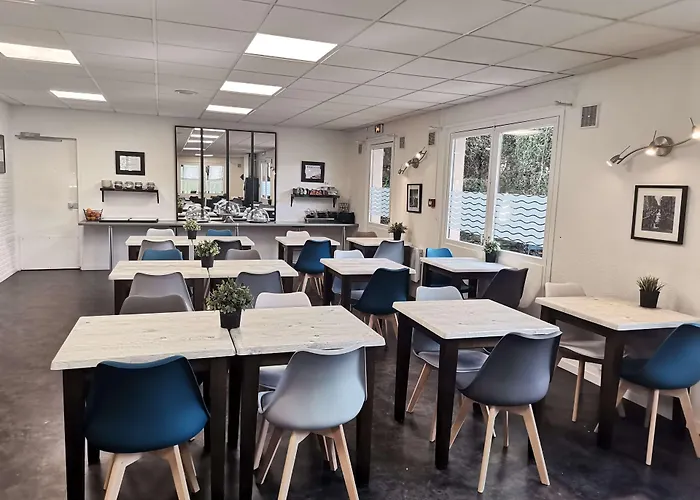 Szálloda Kyriad En Champagne