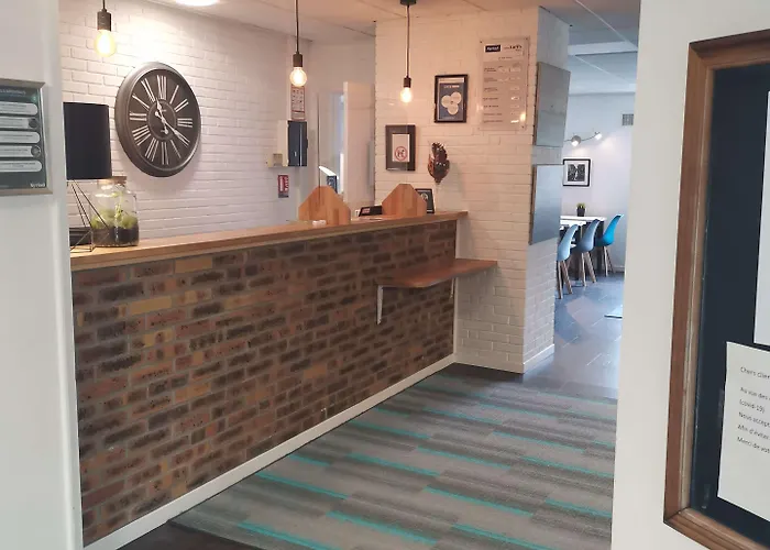 Kyriad En Champagne 3*