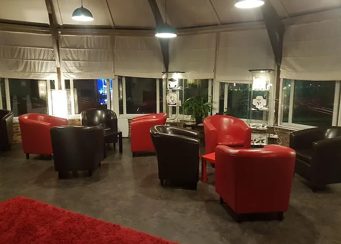 Szálloda Kyriad En Champagne Épernay