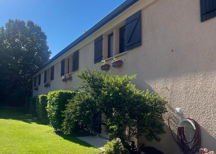 Kyriad Ξενοδοχείο 3*