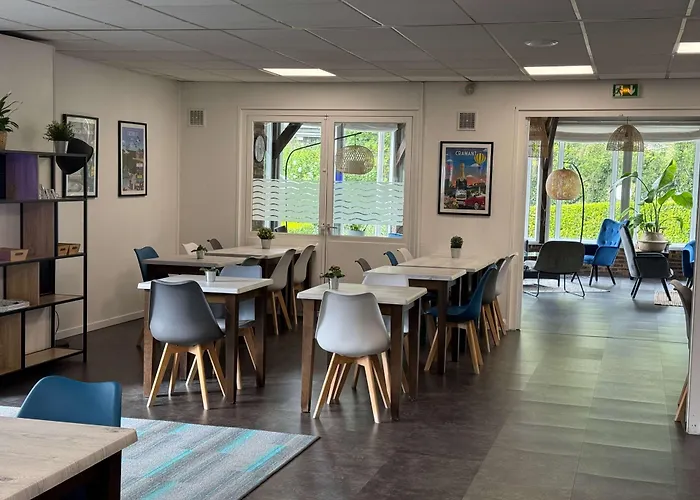 Szálloda Kyriad En Champagne Épernay